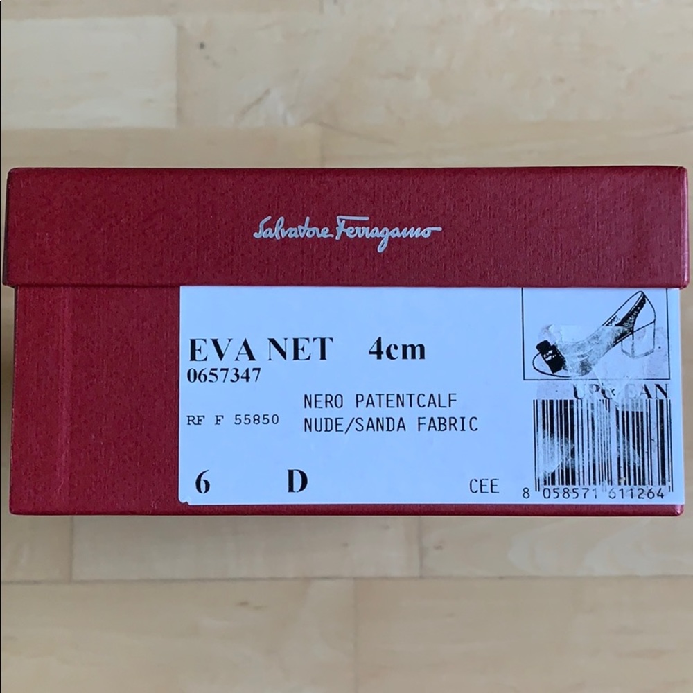 Salvatore Ferragamo Eva Net Pump - Picture 7 of 8